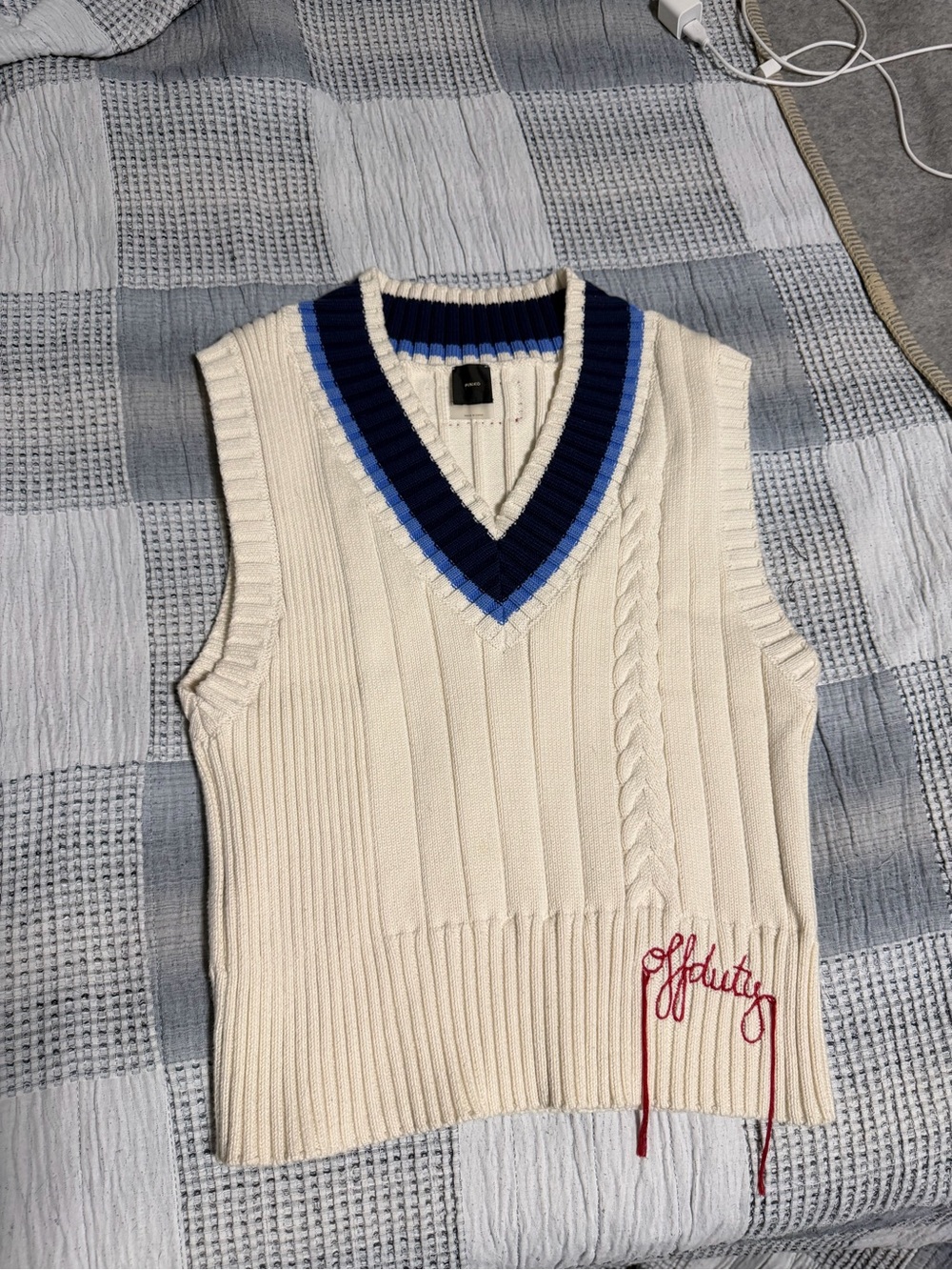Pinko Cream Cable-Knit V-Neck Sweater Vest with Blue Trim